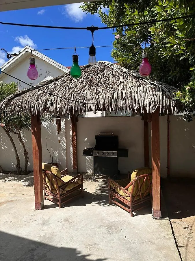 Luna 39 Oranjestad Aruba